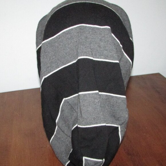 Loose Fitting Striped Beanie - Picture 3 of 5